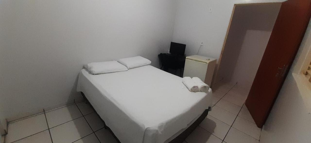 Hotel Arara Azul Barra do Garcas Bagian luar foto